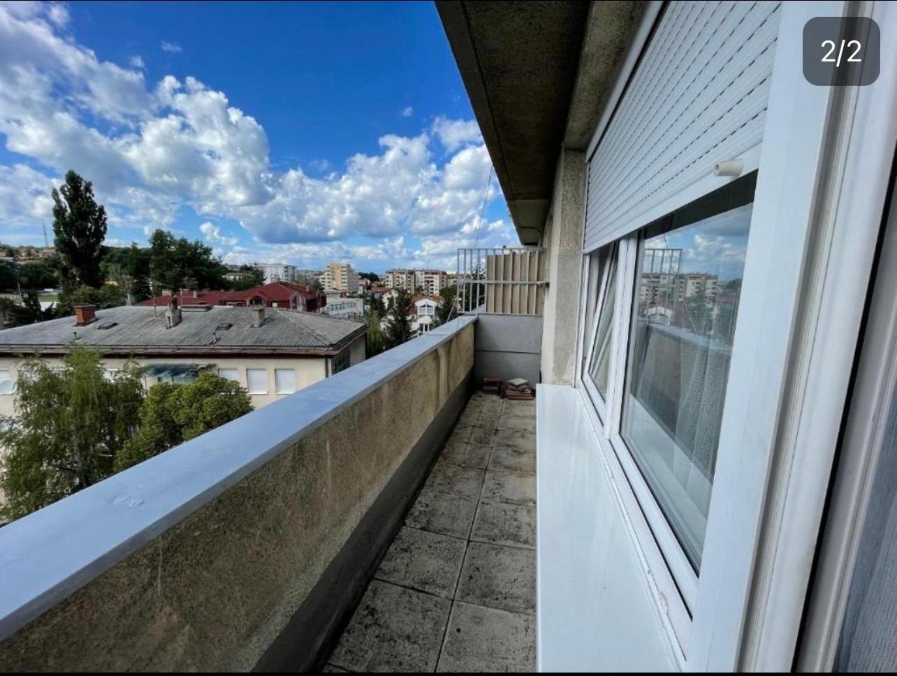 Babici 3 Apartment Hiseti Luaran gambar